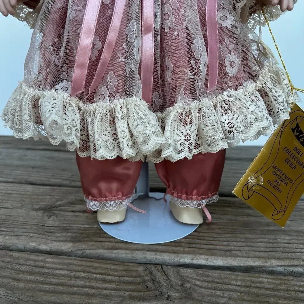 SEYMOUR MANN “Joanne” collectors 18